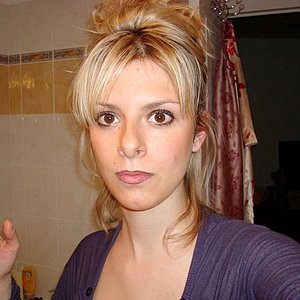 Sexy Milf aus Erfurt sucht geile Erotik Kontakte